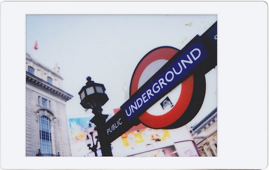 二重露光での撮影も！ロンドンの魅力をチェキで撮りおろし。World Cheki Snap 〜イギリス・ロンドン篇〜 1023_wcs_21-540x341 