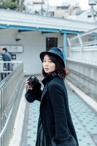 【チェキ女子016】“チェキを撮る女子” – Yoshimi Saitoさん 0304_chekijoshi_1-320x480 