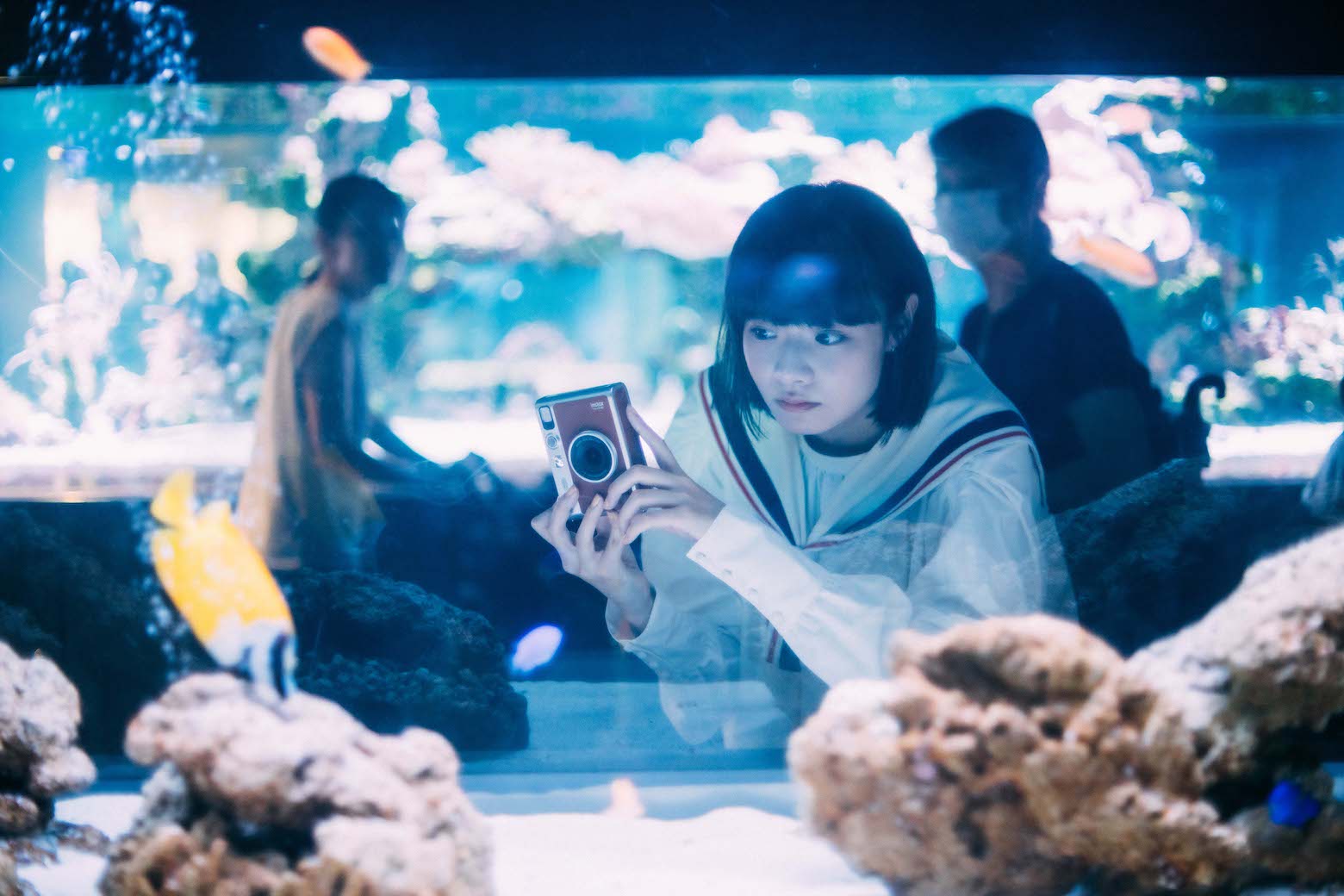 モデル・Tsugumi さんと「すみだ水族館」ツアー。Evo 片手に狙う“推し”魚のベストショット