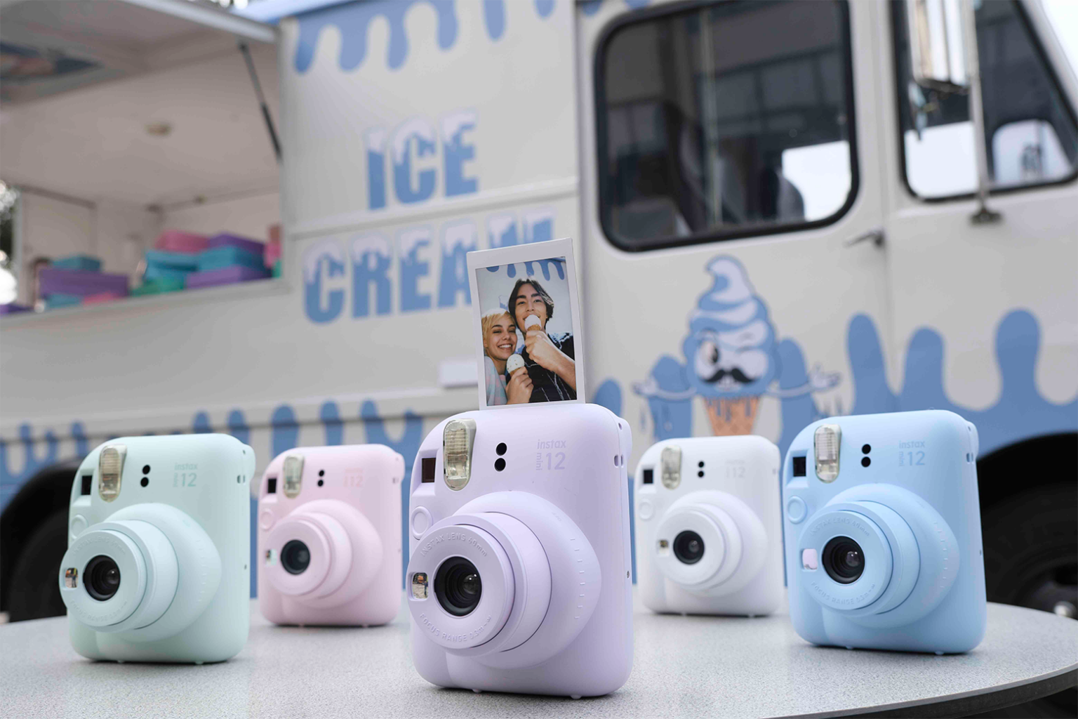 チェキの使い方講座!「“チェキ” INSTAX mini 12」の使い方をマスターしよう! – 【Cheki Press(チェキプレス)】毎日 ...