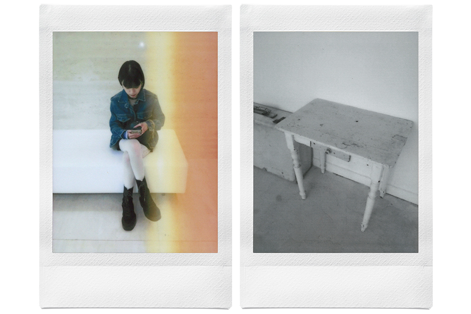 色味を変更した2枚のチェキプリント