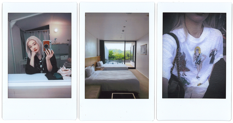 自宅のお気に入りの一角やコーディネートを撮影した3枚のチェキプリント