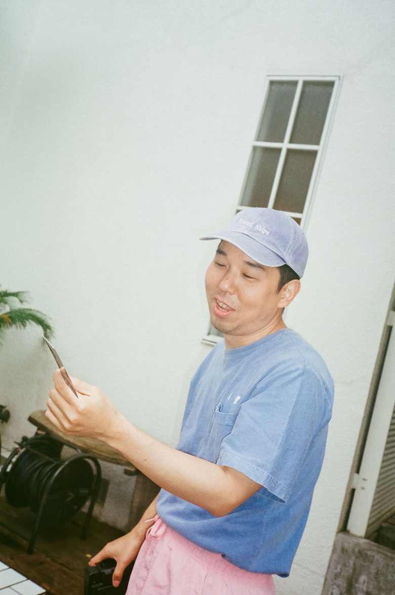余白があるからカッコいい」。ミュージシャン・安部勇磨がinstax WIDE