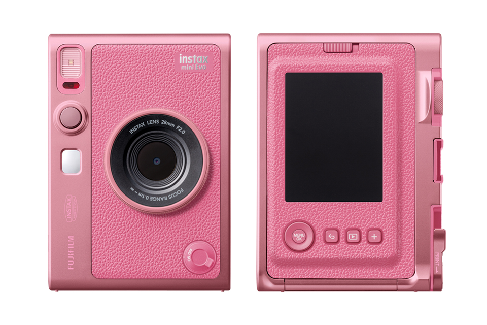 【数量限定】「instax mini Evo™」がPINKに！プロゴルファー・竹田麗央選手コラボの特別セットも