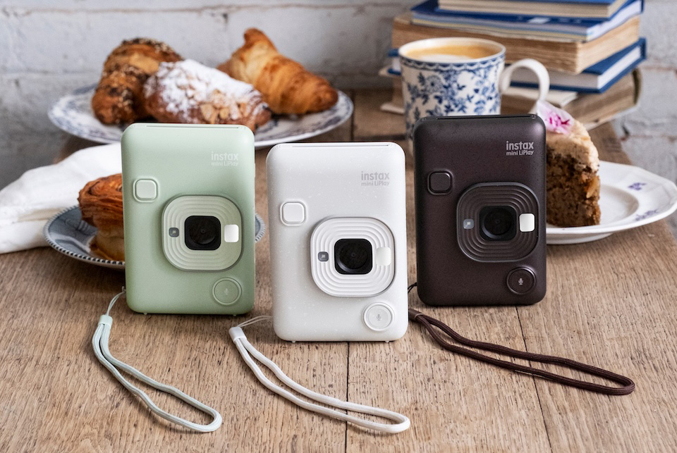 3色のinstax mini LiPlay™